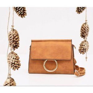 Kathy Ireland Faux Leather Chloe Tess